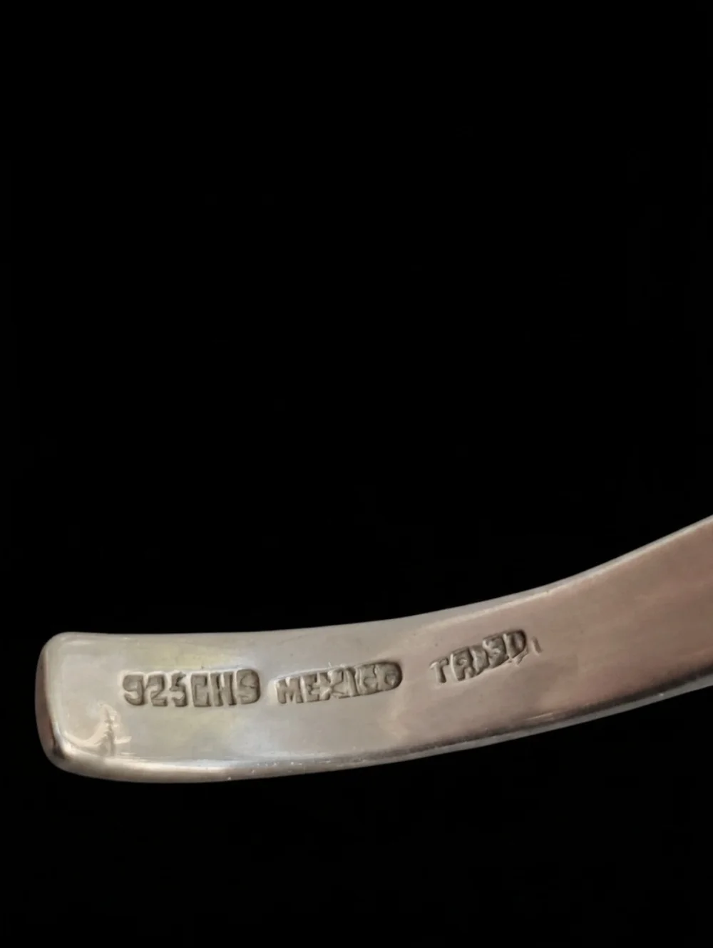 Sterling Silver Cheveron Bracelet - Picture 4 of 4